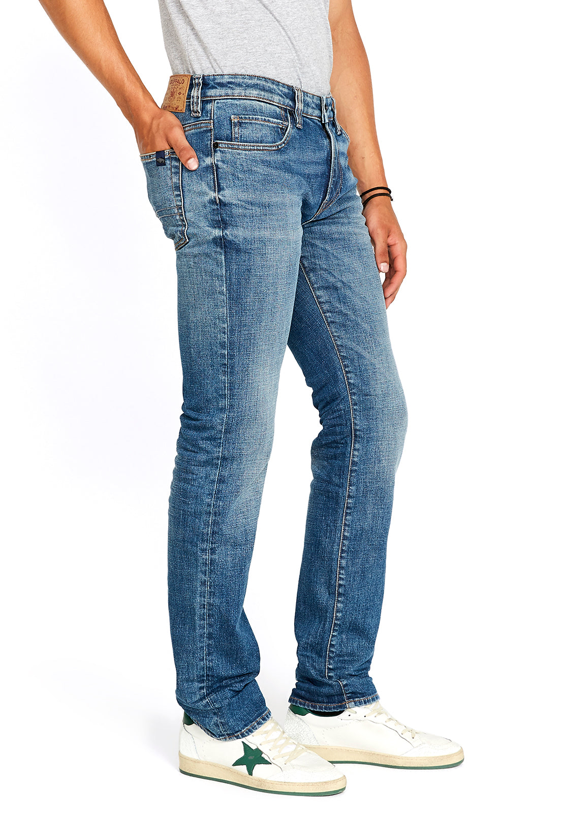 Straight Six Men's Jeans in Sanded Blue - BM22607